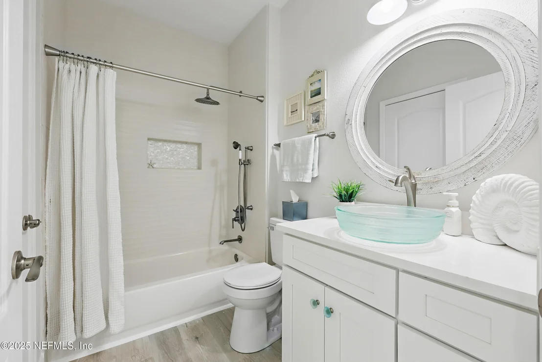 Photo of 1913 AMALFI Court
