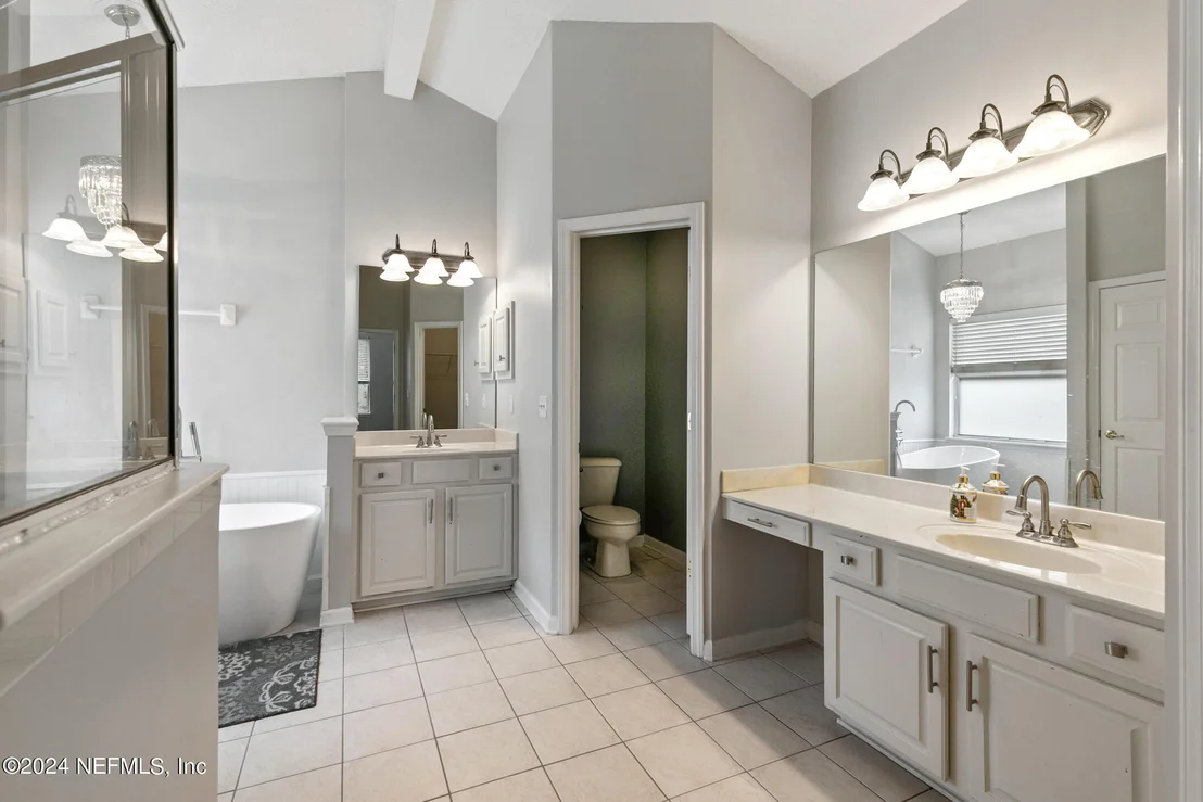 Photo of 4120 LONICERA Loop