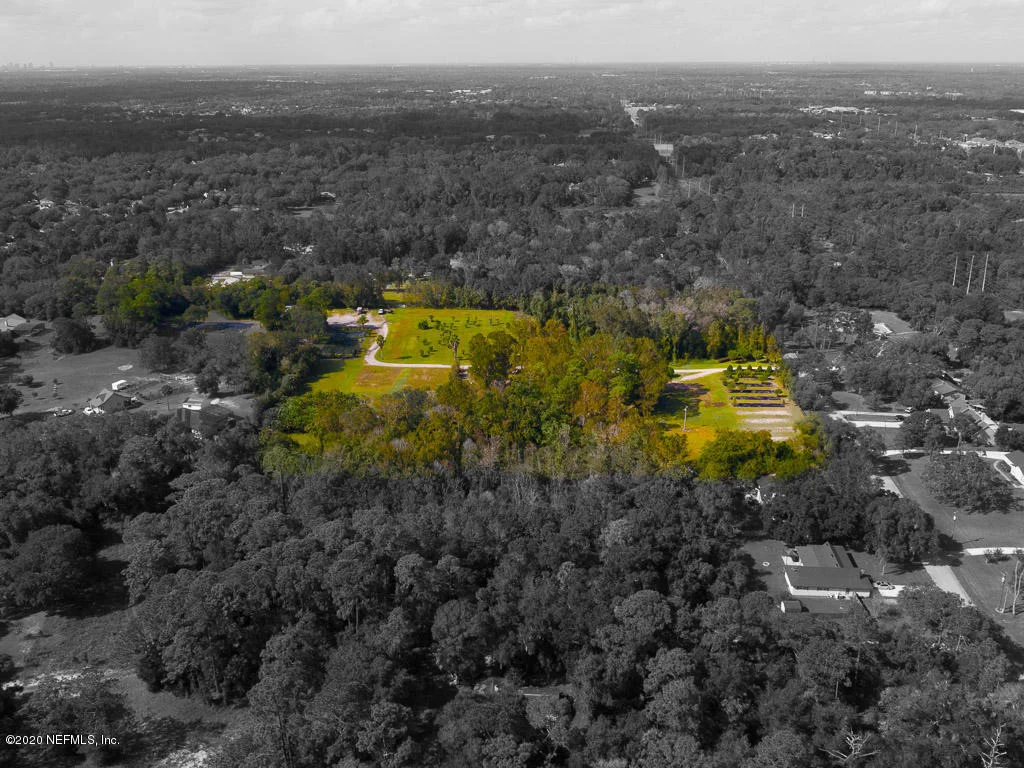 Photo of 116 LAKE Drive