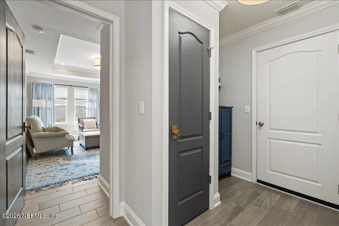 Photo of 255 SPLIT OAK Road