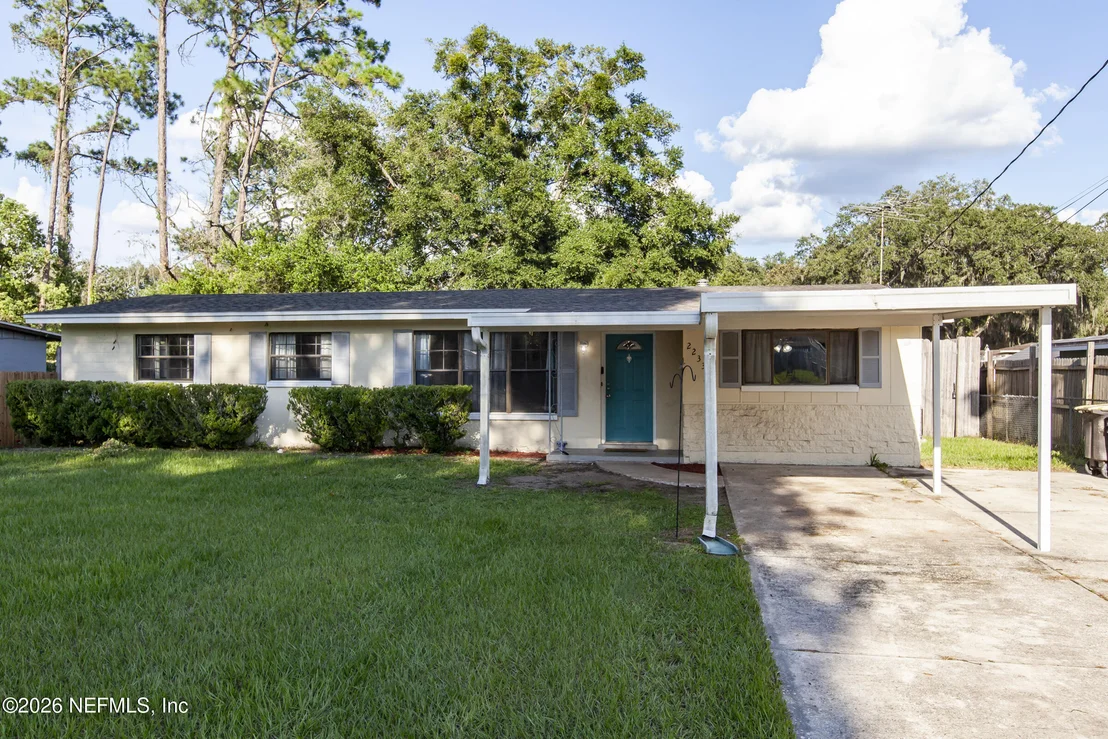 Photo of 2233 LA VALLE Drive