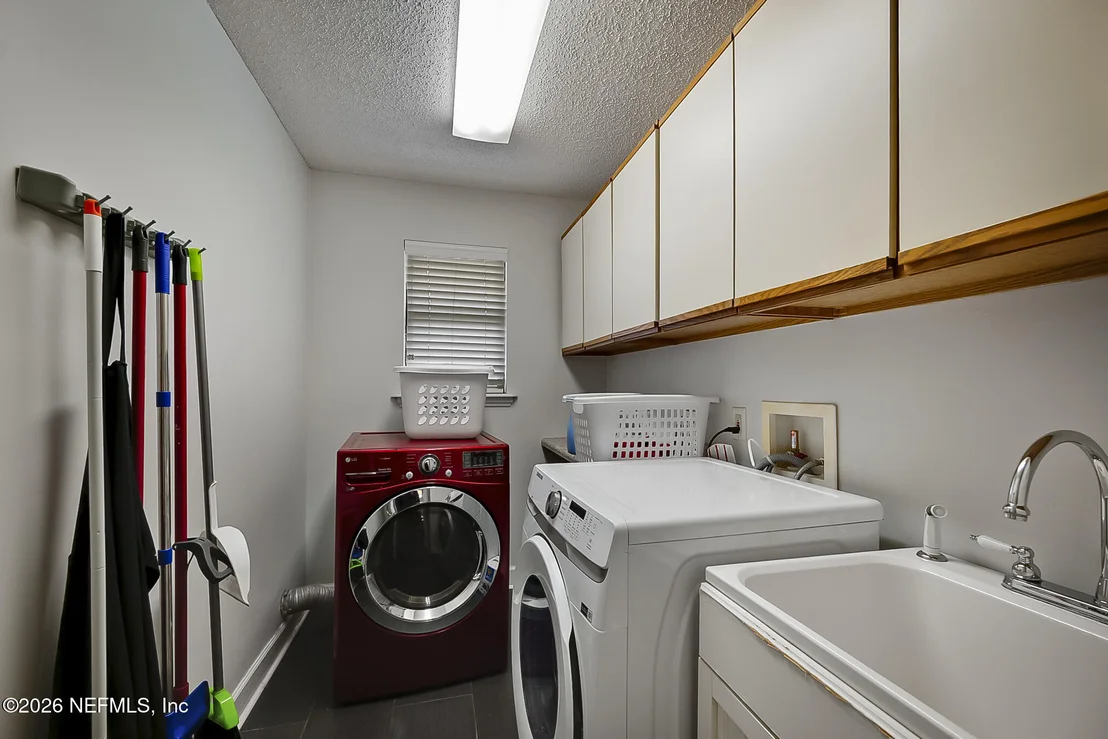 Photo of 9662 TRENDLE Lane