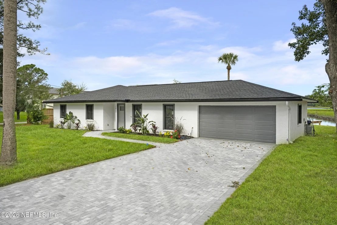 Photo of 1864 BUCCANEER Drive