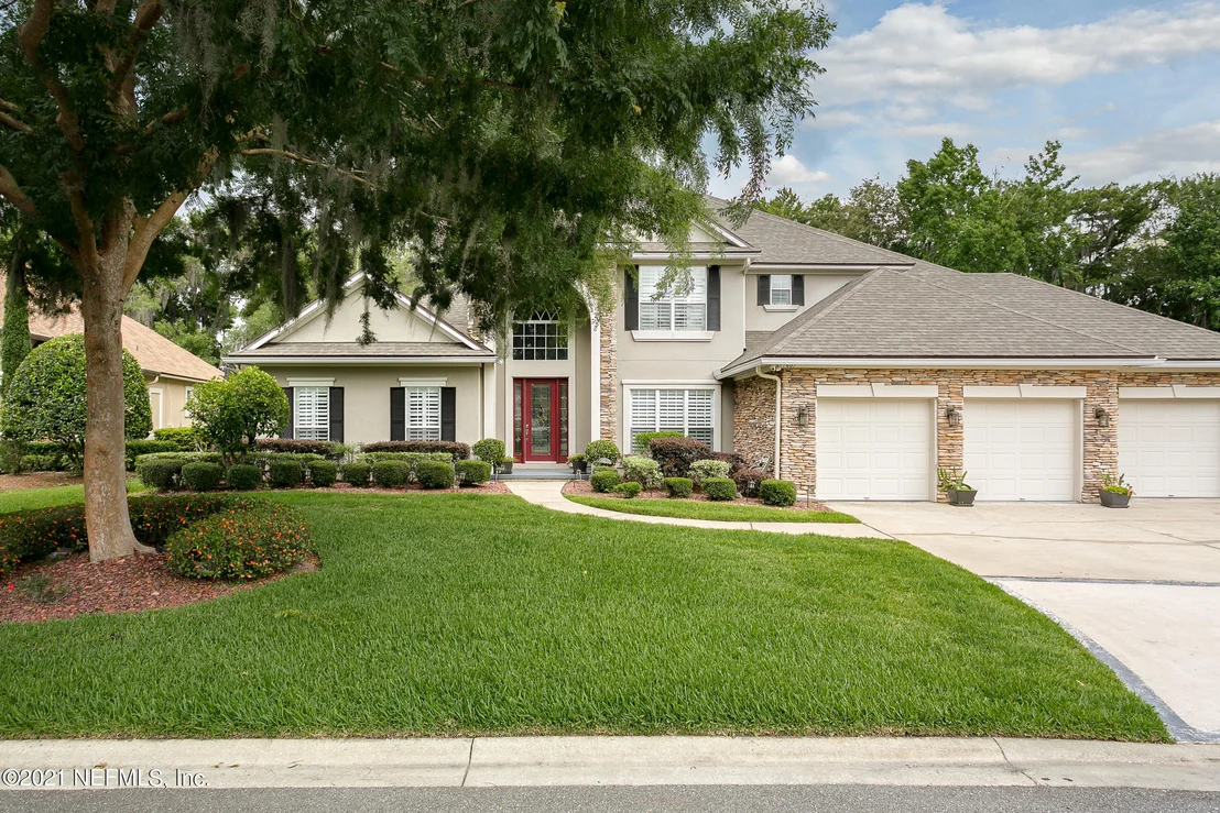 Photo of 1607 SILVER LEAF Way