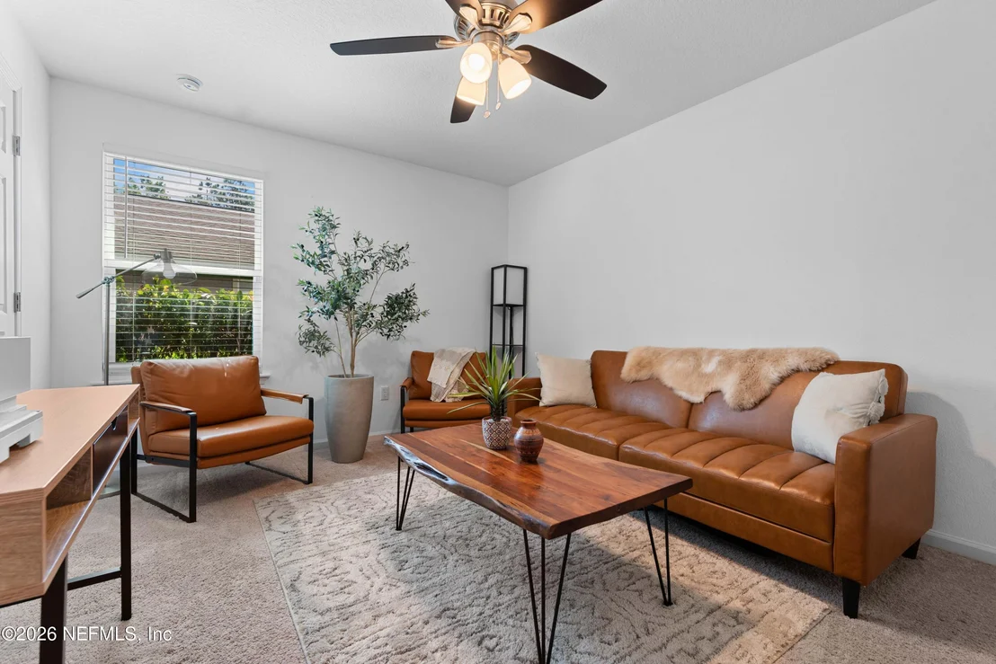 Photo of 6178 DAYLILLY Road