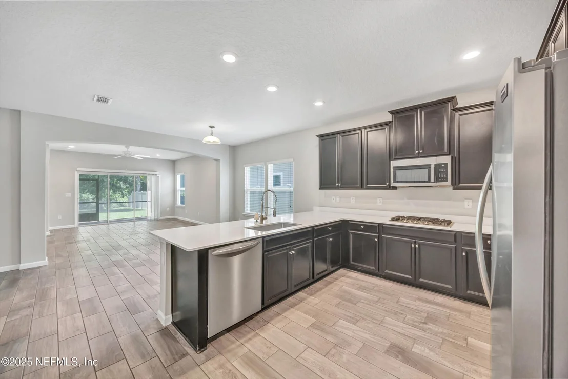 Photo of 157 OTERO Point