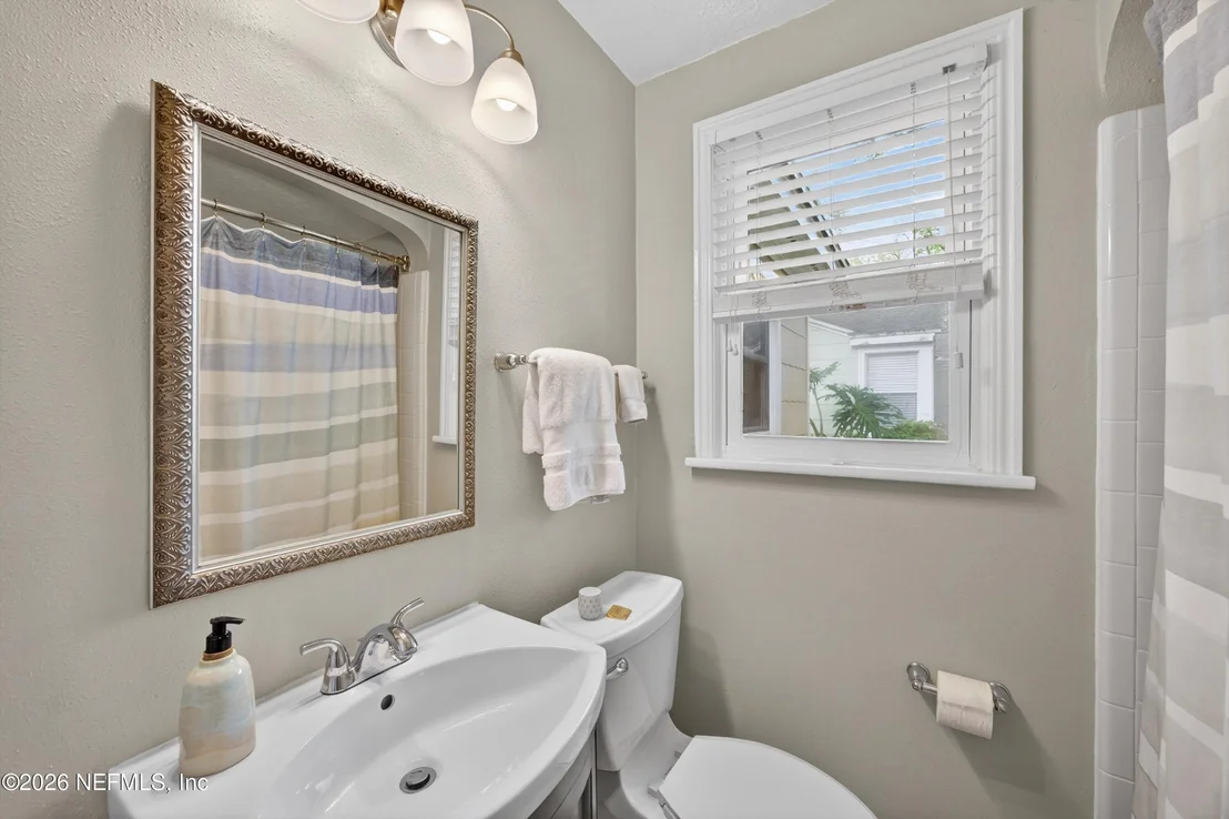 Photo of 1573 CHARON Road