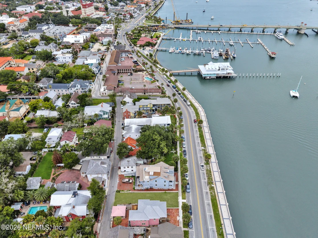 Photo of 156 AVENIDA MENEDEZ