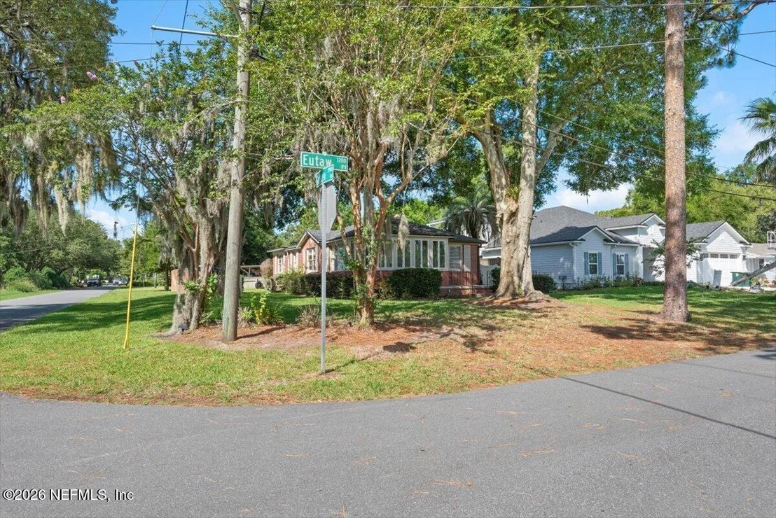 Photo of 1278 EUTAW Place