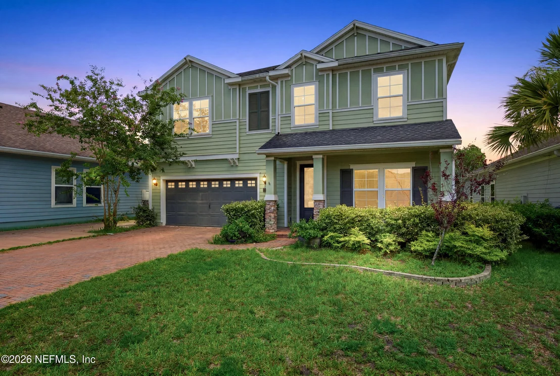 Photo of 133 HOWELL Court