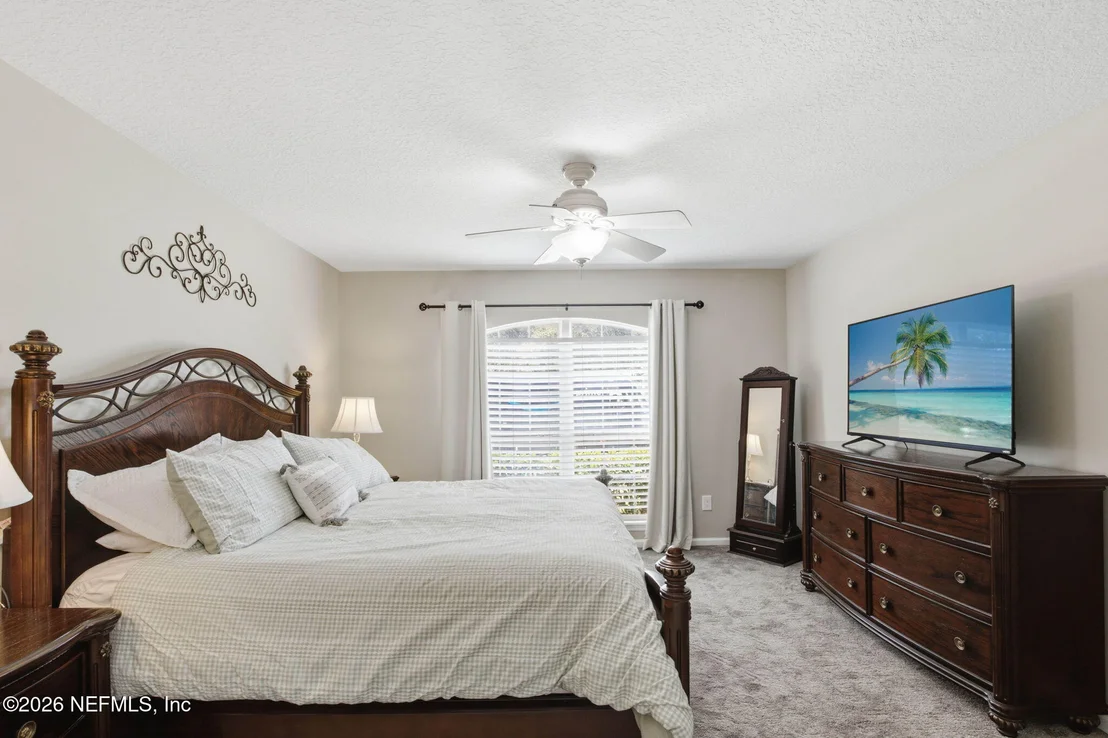 Photo of 920 OAK ARBOR Circle