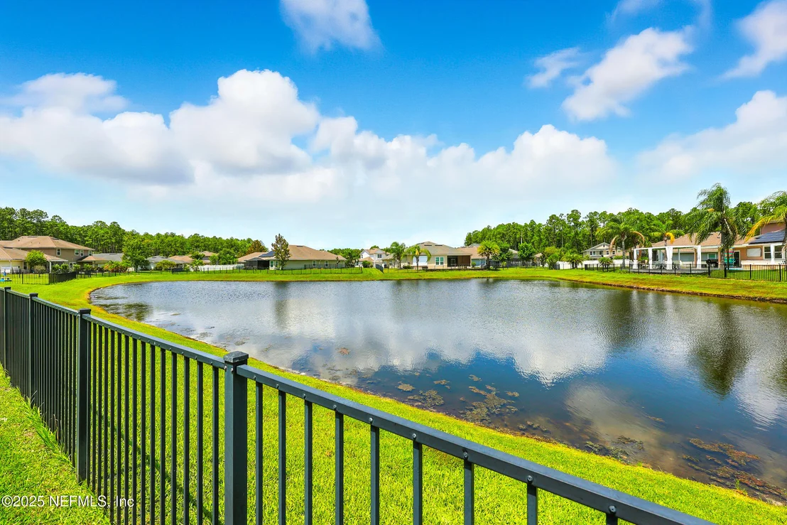 Photo of 329 SHETLAND Drive