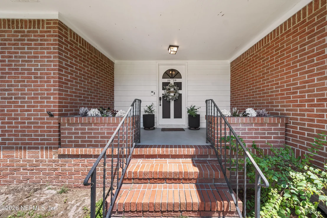 Photo of 5539 RIVERTON Road
