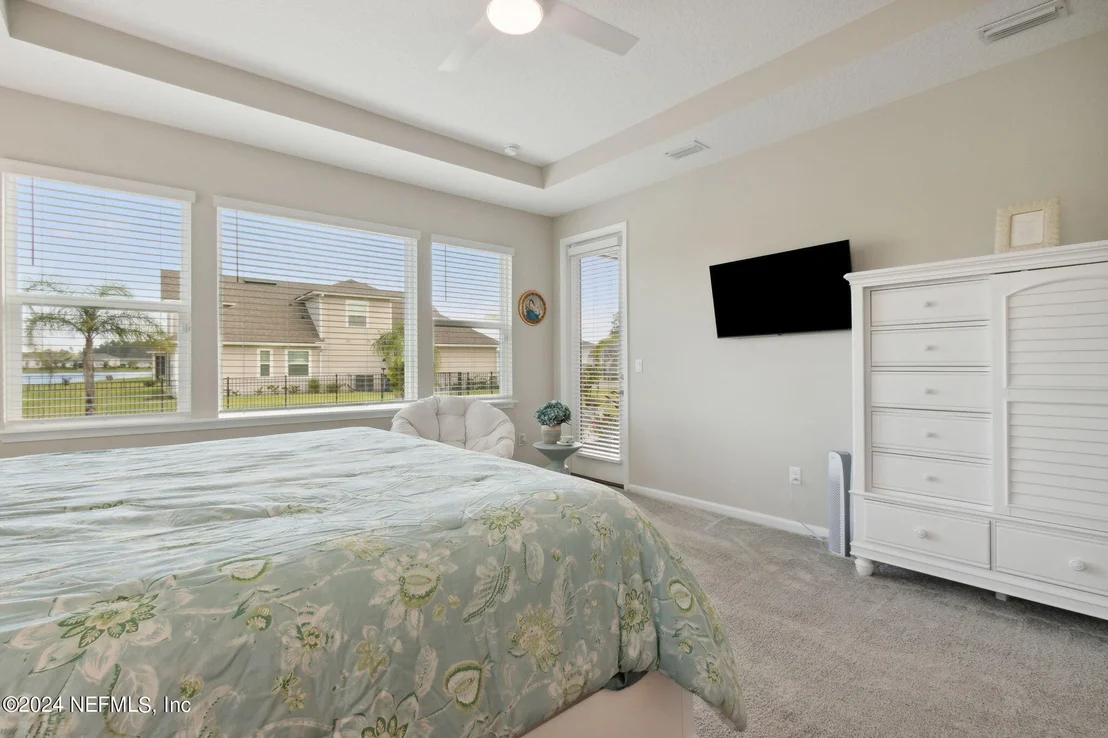 Photo of 85475 FALL RIVER Parkway