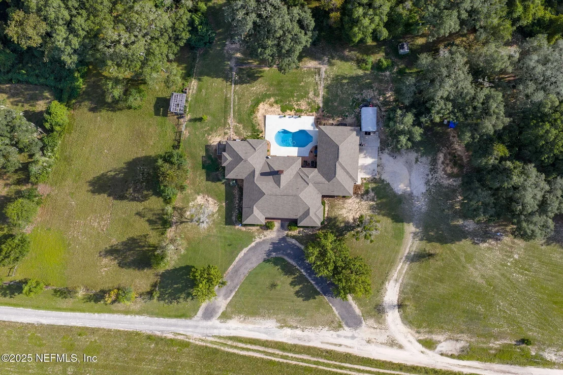 Photo of 105 DAIRY Road