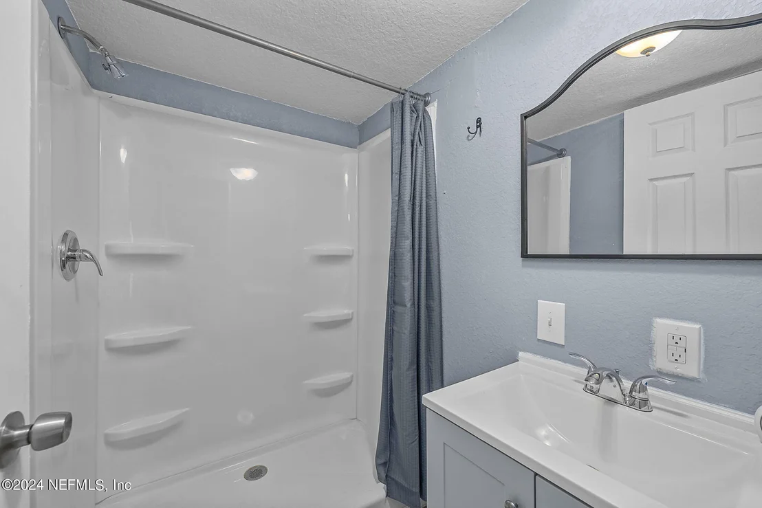 Photo of 125 OFARRELL Avenue