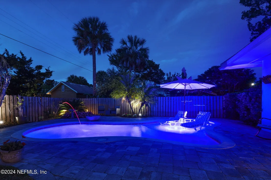 Photo of 6 OGLETHORPE Boulevard