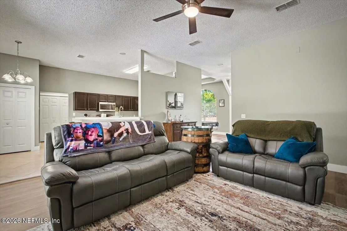 Photo of 96235 SWEETBRIAR Lane
