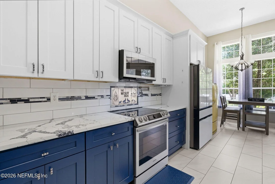 Photo of 7907 DAWSONS CREEK Drive