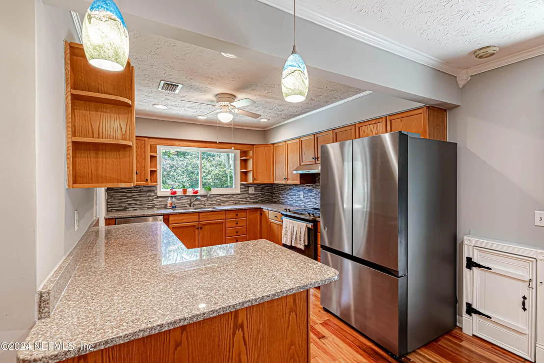 Photo of 2901 PACES FERRY Road S
