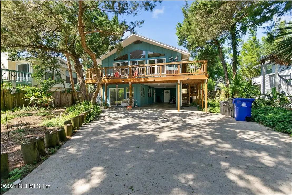 Photo of 152 MANRESA Road
