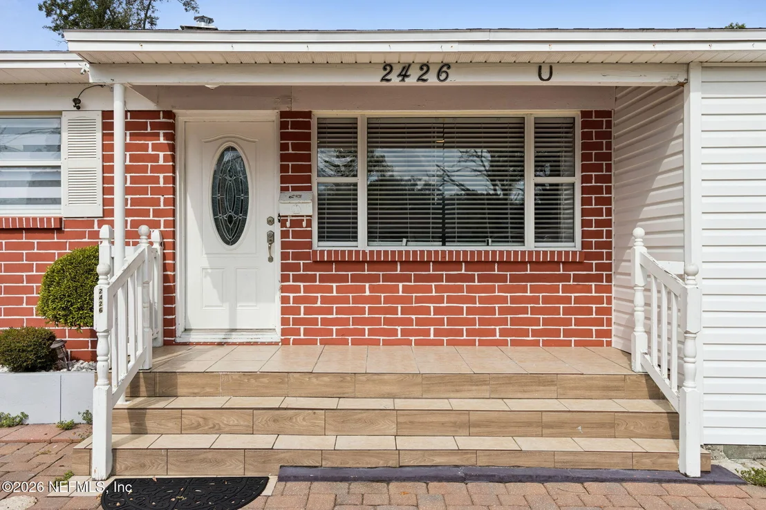 Photo of 2426 LIGUSTRUM Road
