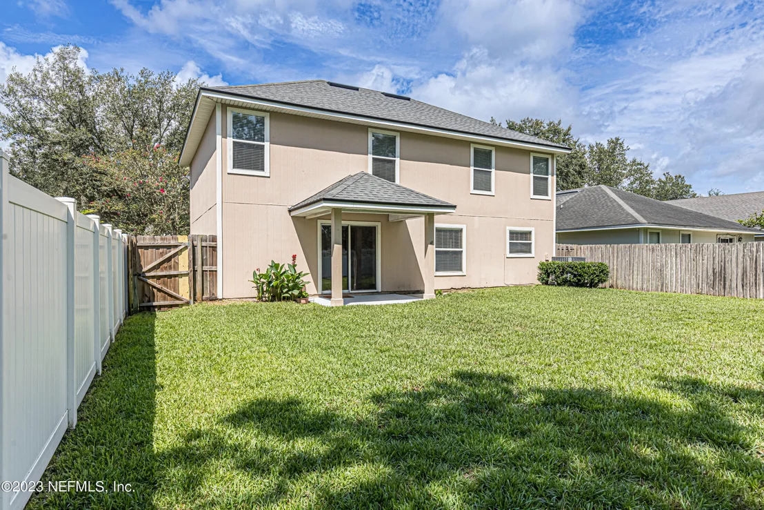 Photo of 1047 MOOSEHEAD Drive