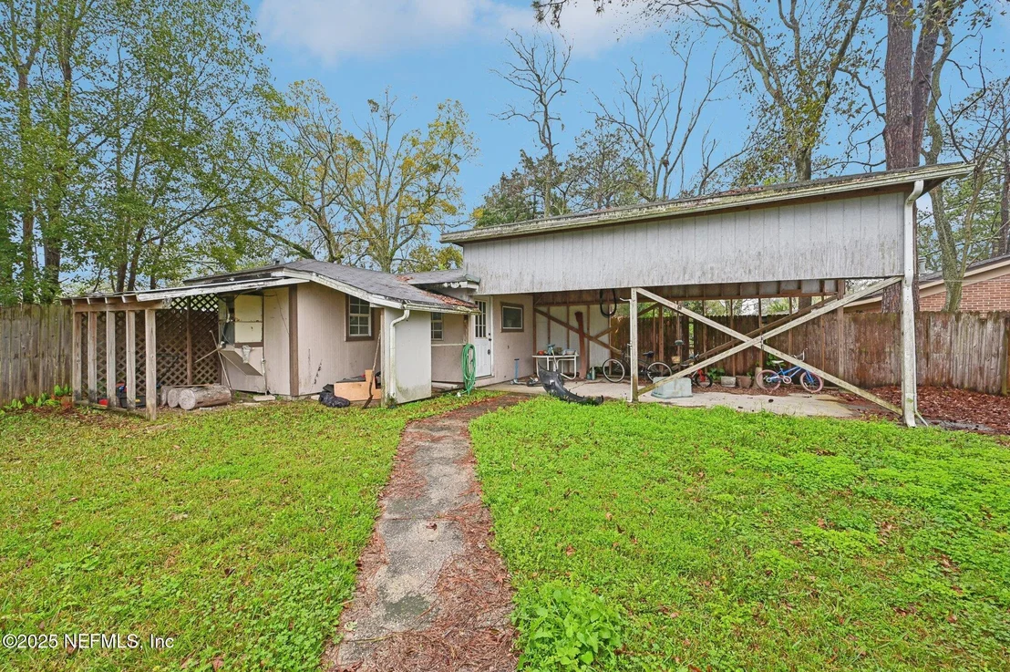 Photo of 4429 VANCOUVER Drive