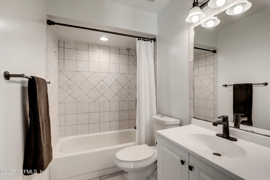 Photo of 4752 RIVERINE Drive