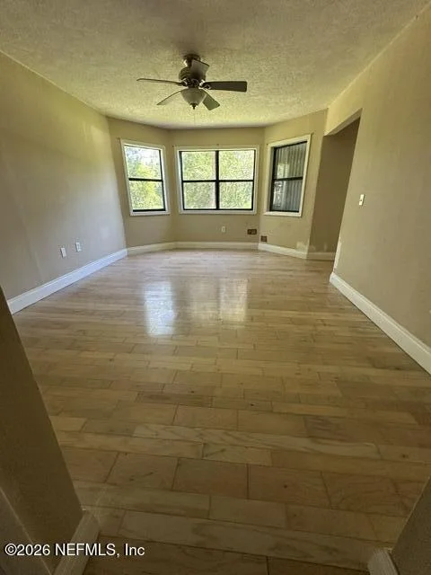 Photo of 4127 MAHOGANY Boulevard