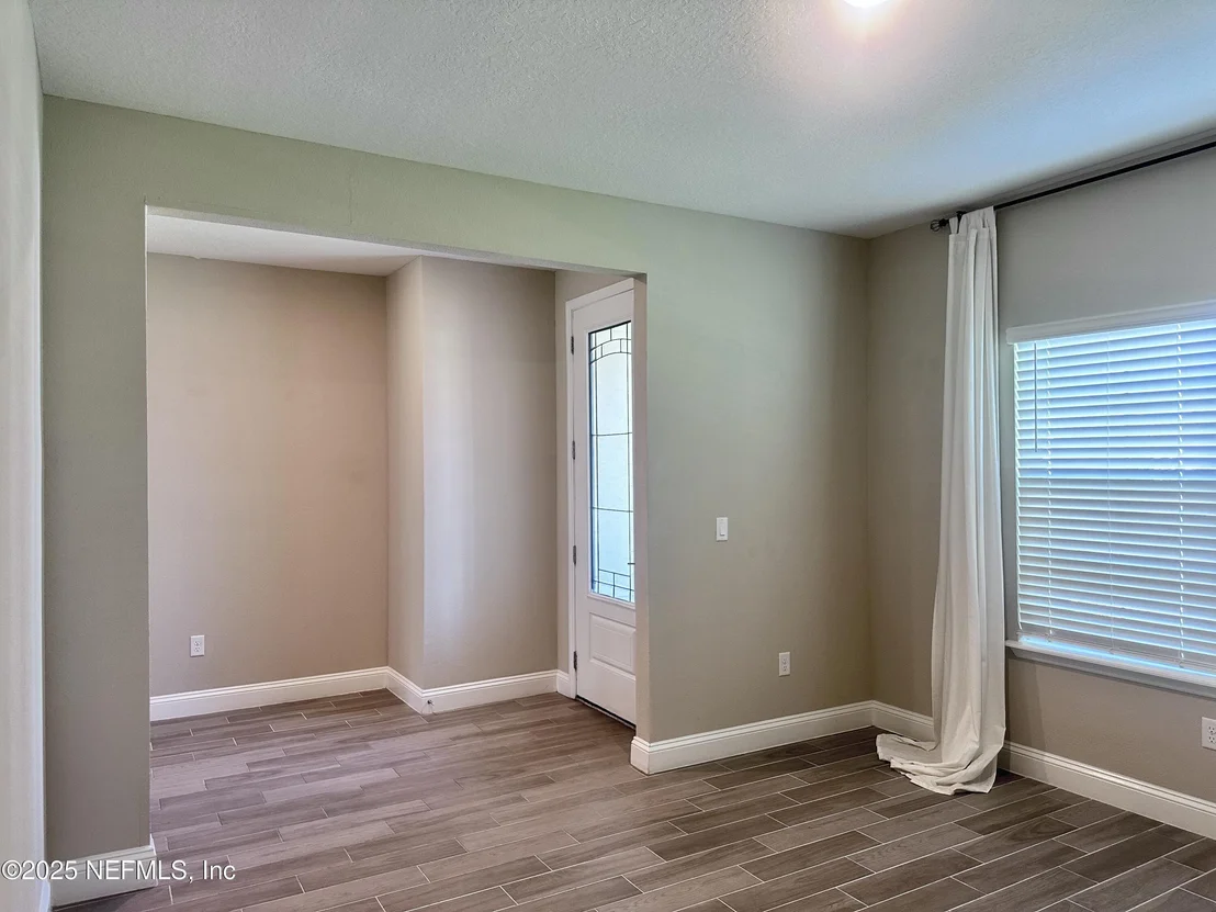 Photo of 510 BROOMSEDGE Circle