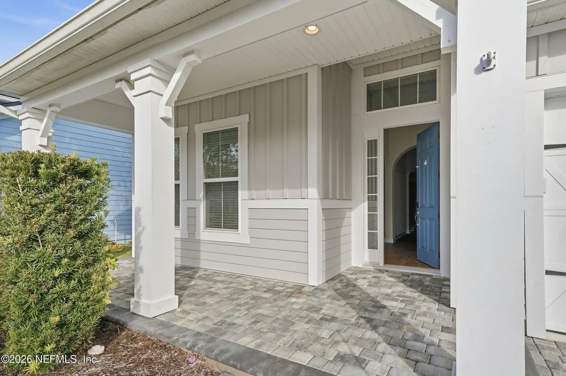Photo of 307 PARKBLUFF Circle