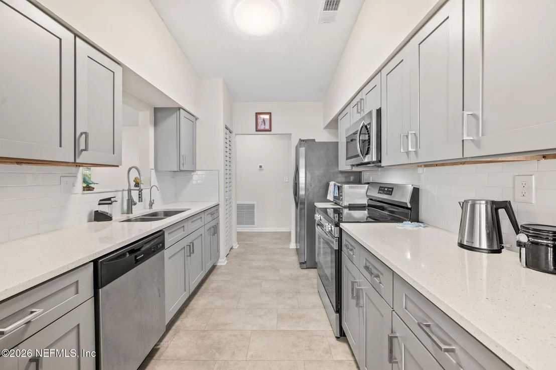 Photo of 507 GENTIAN Road