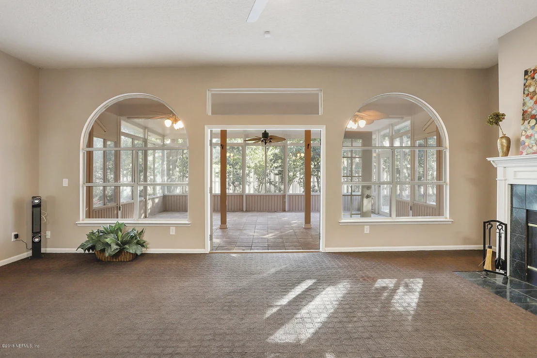 Photo of 1056 FLORA PARKE Drive