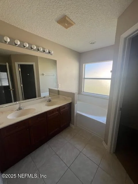 Photo of 695 SID Drive