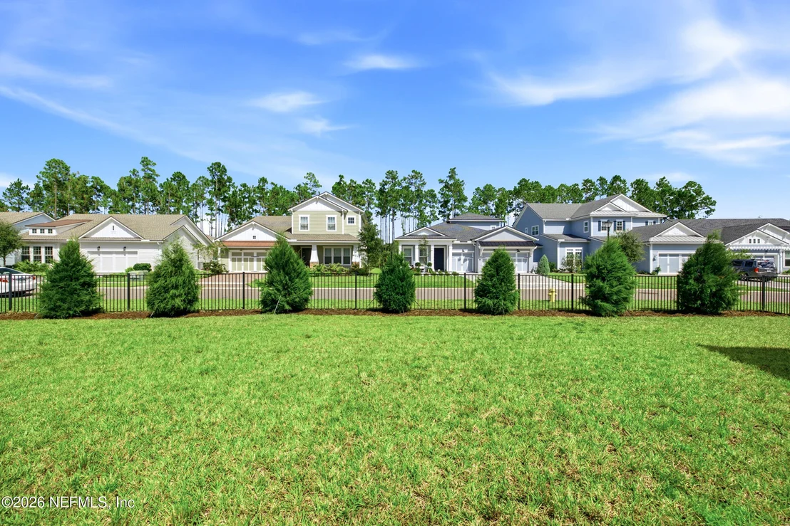Photo of 383 PINE HAVEN Drive