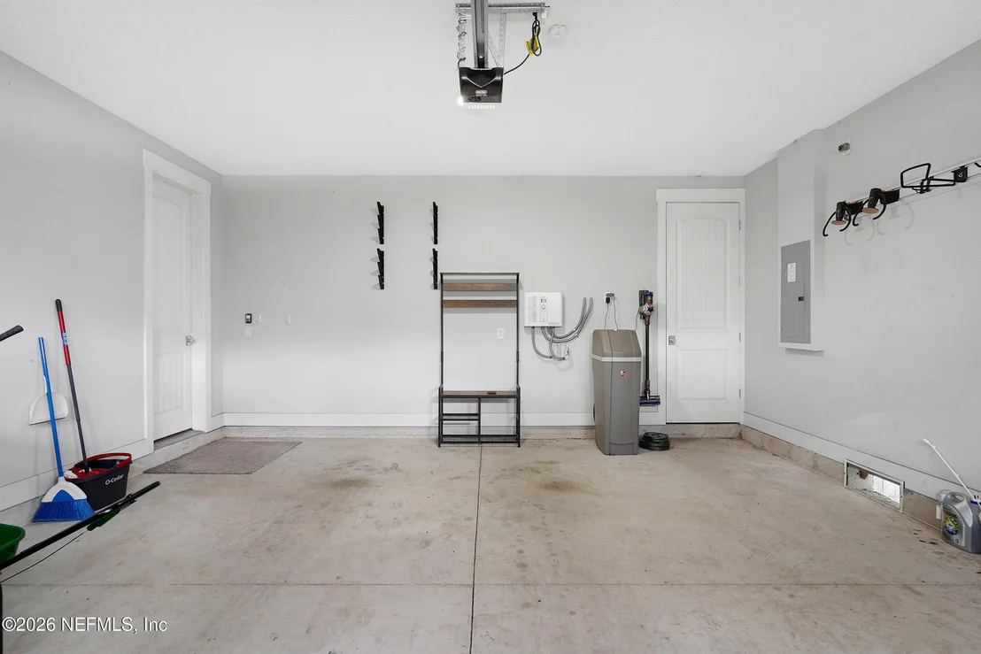 Photo of 5 SOLANO Avenue