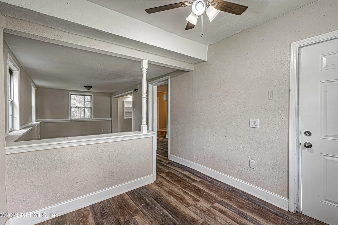 Photo of 5745 CARNATION Road