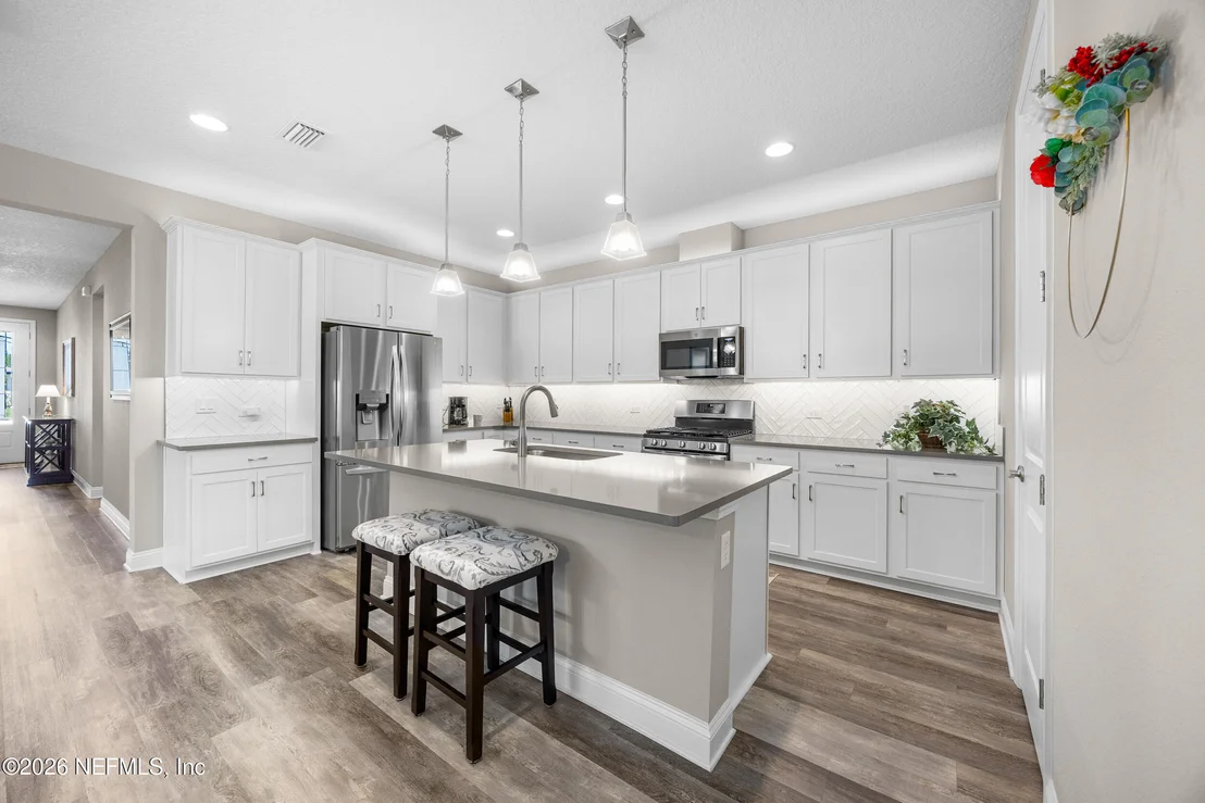 Photo of 144 ALDERWOOD Place