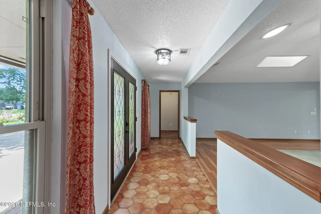 Photo of 11548 BASKERVILLE Road