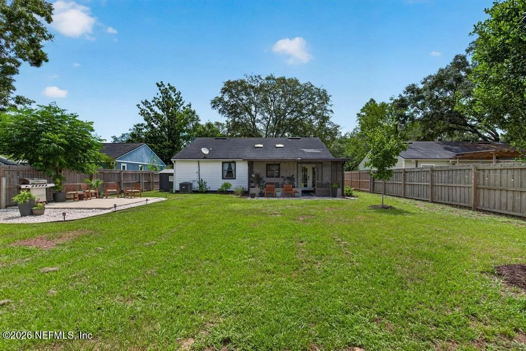 Photo of 12844 BEAUBIEN Road