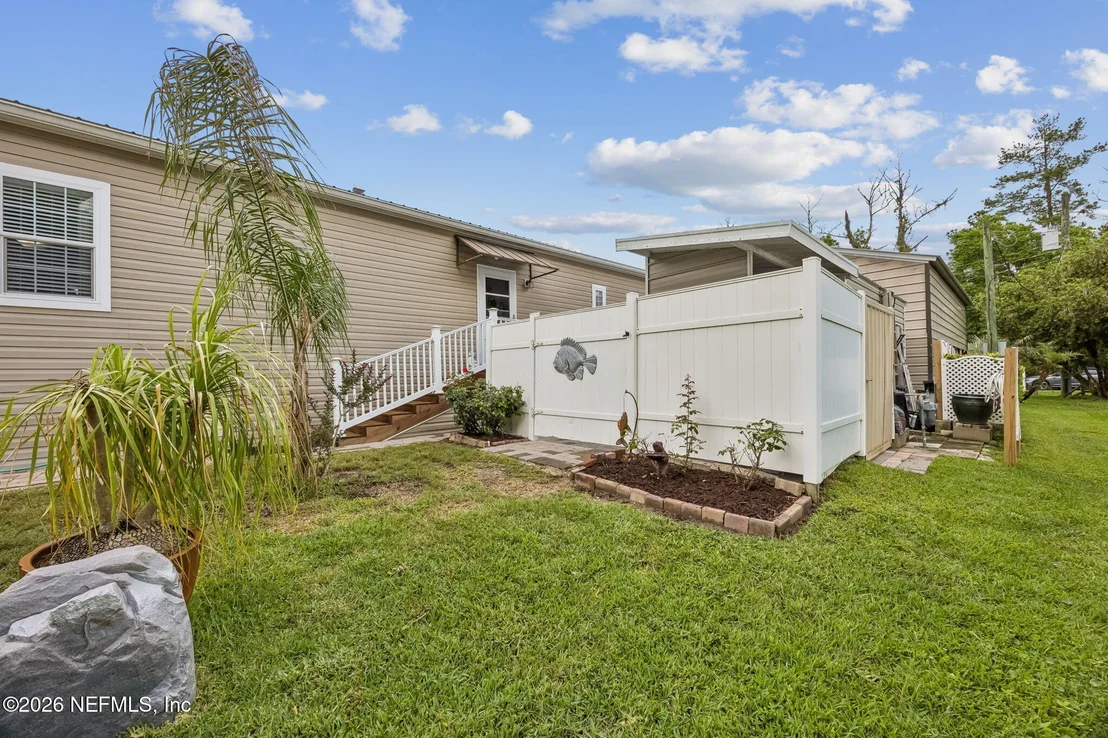 Photo of 329 PARADISE Circle