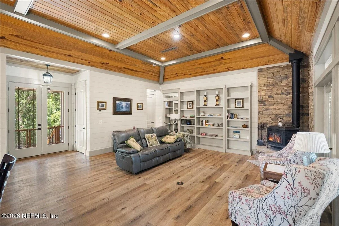 Photo of 3775 FOREST Drive