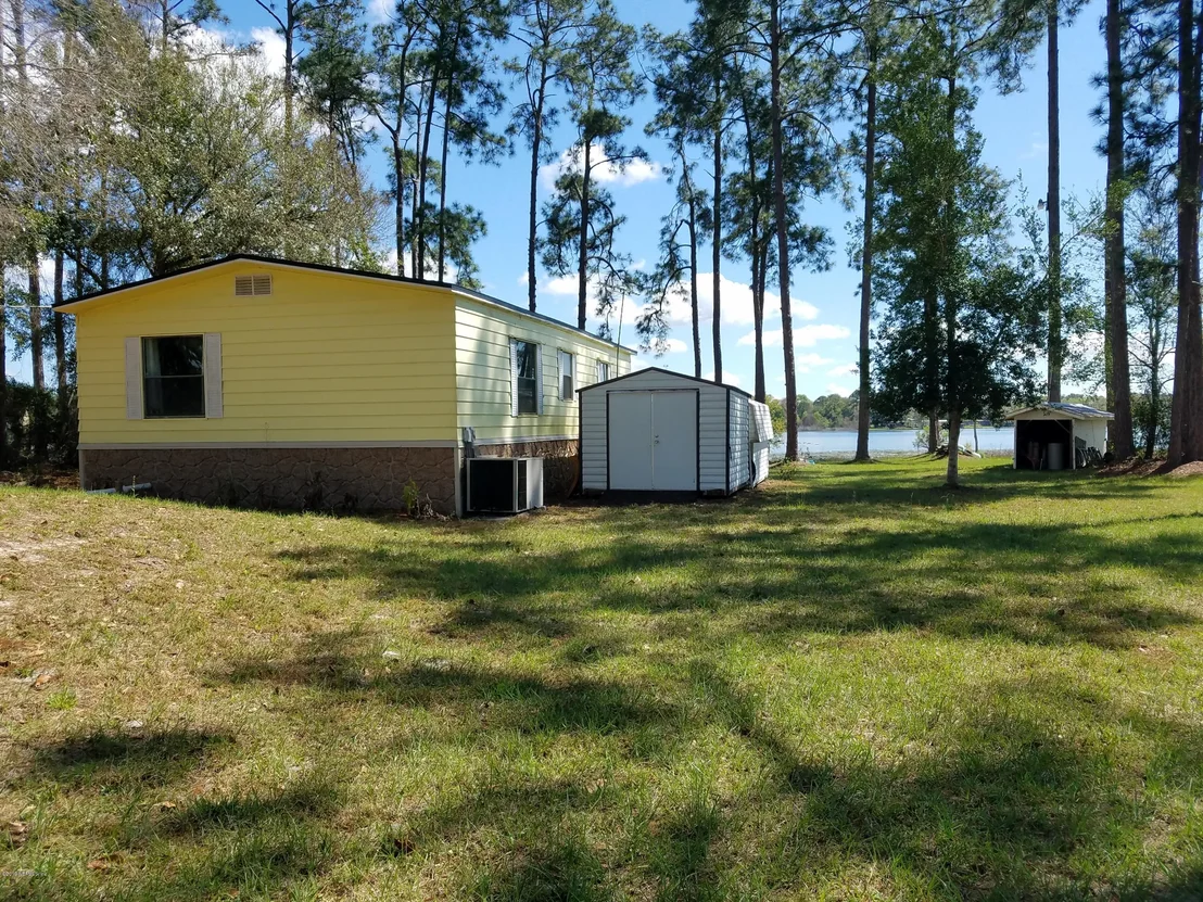 Photo of 147 SILVER POND Road