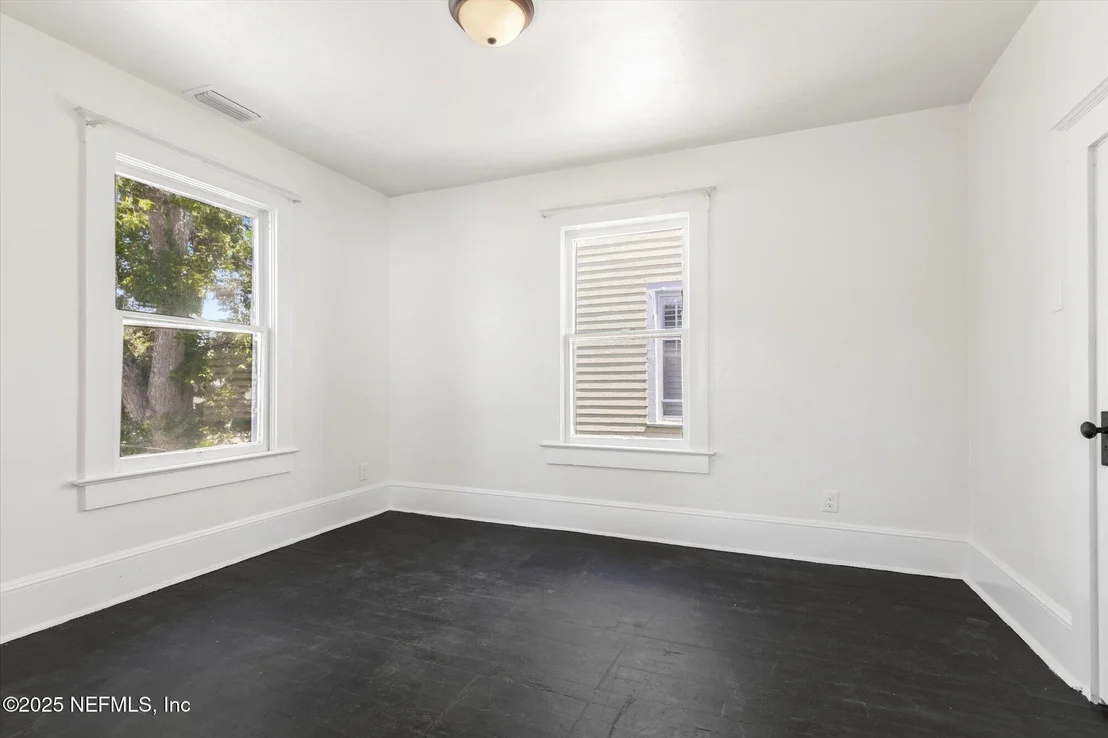 Photo of 27 GRANT Street