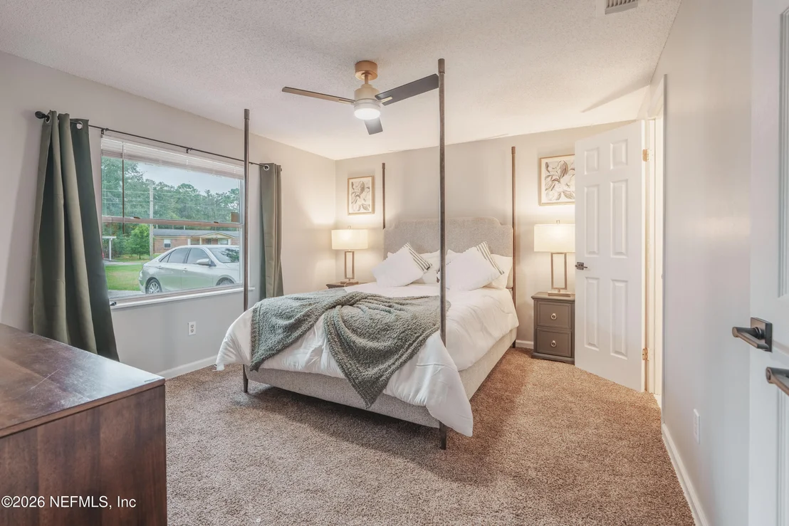 Photo of 10924 KEY HAVEN Boulevard
