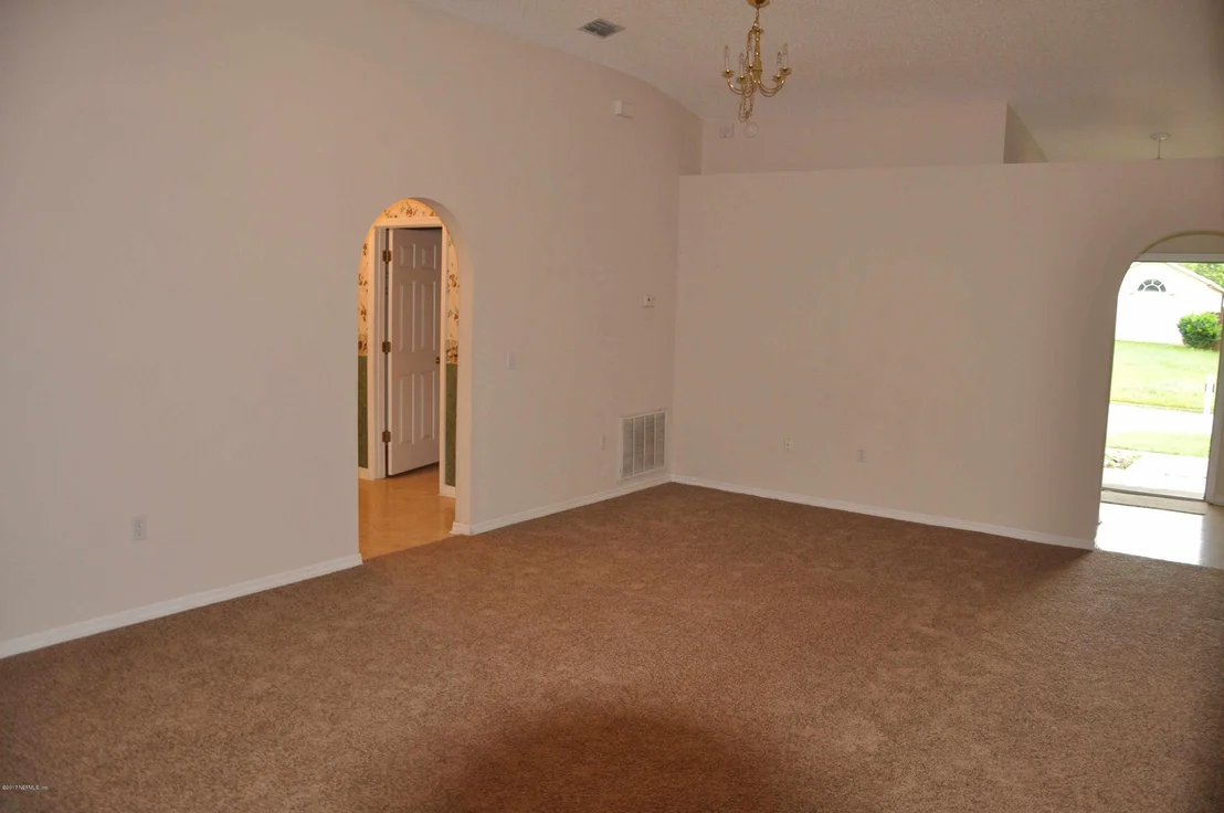 Photo of 7336 FOX GROVE Road