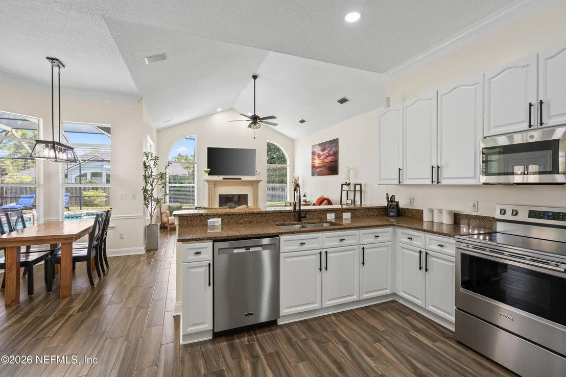 Photo of 1157 ASHMORE Drive