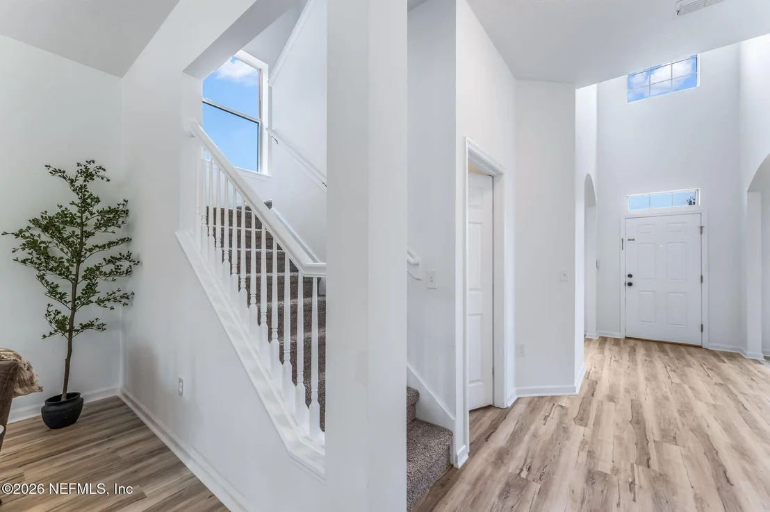 Photo of 9478 BEMBRIDGE MILL Drive