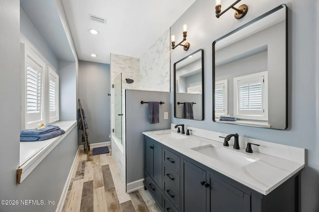 Photo of 5070 BENTGRASS Circle
